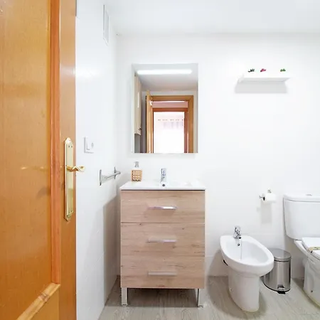 Global Properties, 5 Personas Con Terraza Y Barbacoa Apartamento *