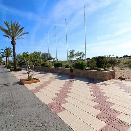 Apartamento Global Properties, 5 Personas Con Terraza Y Barbacoa *