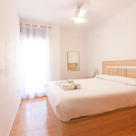Global Properties, 5 Personas Con Terraza Y Barbacoa